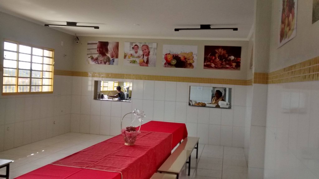 Nova Cozinha e Refeitório da insituição