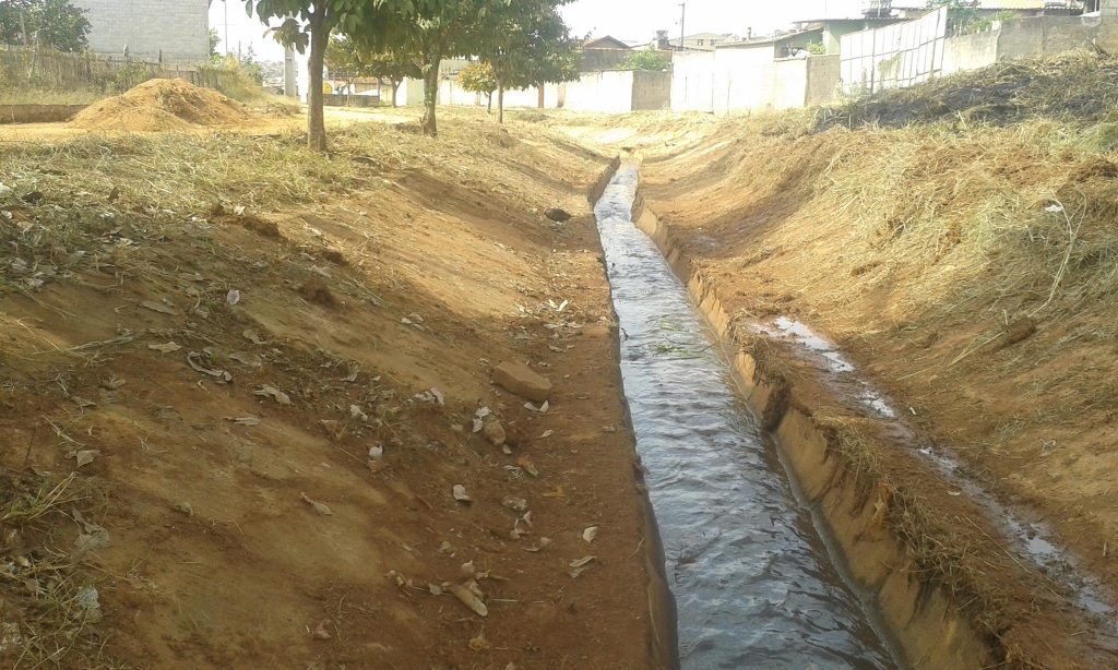 13116492_672869736185197_5765889328447186340_o-1024x614 Prefeitura realiza obras de melhorias no Ribeirão Jardim