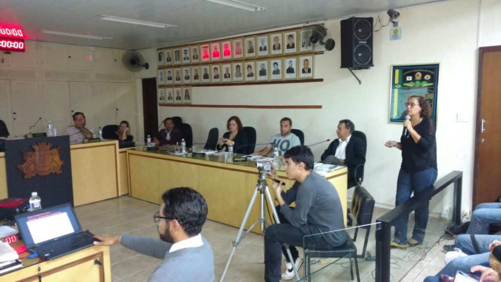 Vereadores ausentes na reunião 