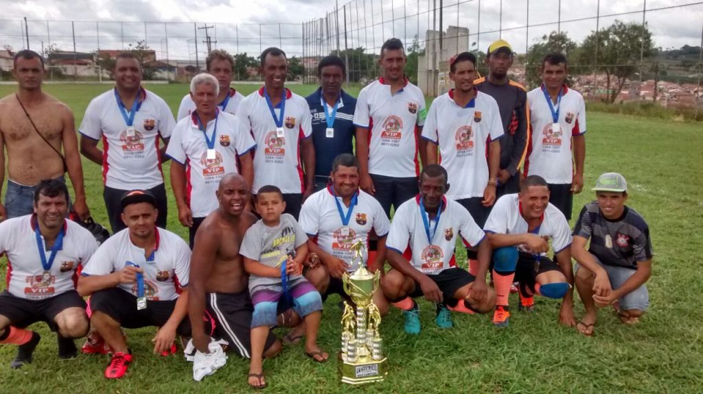 Equipe vice campeã veterano Santa Vitória