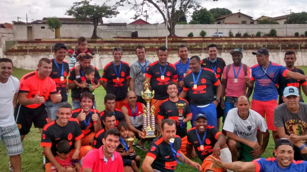 Equipe campeã veterano Hilario
